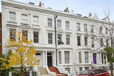 3 bedroom flat for sale, Russell Road, London W14
