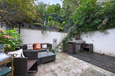 3 bedroom flat for sale, Russell Road, London W14