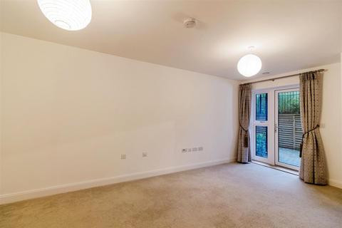 2 bedroom house for sale - Jupiter House, Hindhead Knoll, Walnut Tree, Milton Keynes