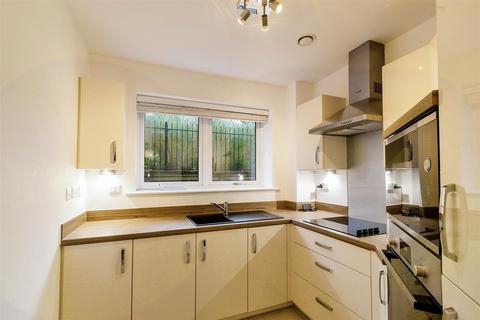 2 bedroom house for sale - Jupiter House, Hindhead Knoll, Walnut Tree, Milton Keynes