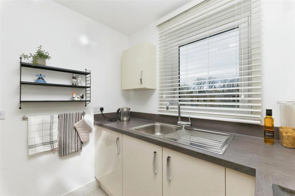 Kitchen 2-17 MG(b).jpg