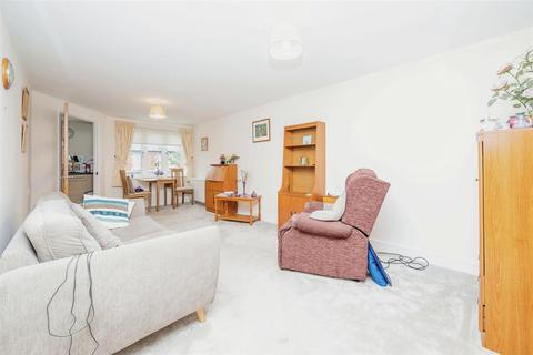 2 bedroom apartment for sale, Edwards Court, Queens Road, Attleborough