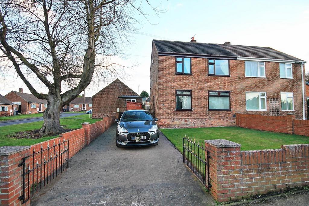 Magdalene Avenue, Carrville, Durham 2 bed semidetached house £125,000