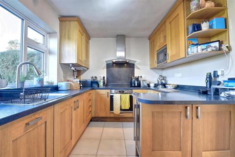 3 bedroom semi-detached house for sale - Springfield Avenue, St. Michaels, Tenterden