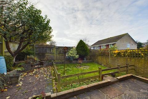 8 Kittiwake Close, South Croydon, CR2 8SQ