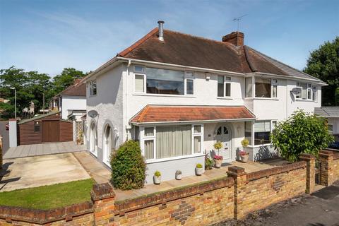 3 bedroom semi-detached house for sale, St. Johns Road, Windsor