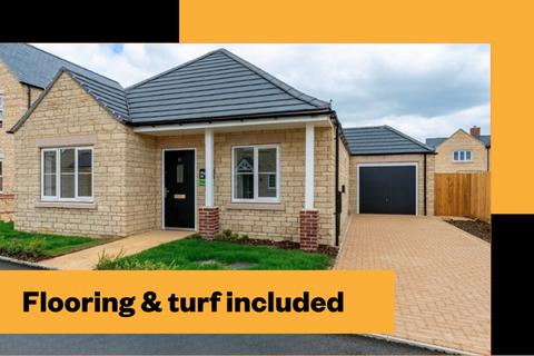 2 bedroom bungalow for sale, Plot 21, Kerria - Bungalow at Stable Gardens, Fritwell Ormond Manor Road,  Off Fewcott Road,,  Fritwell OX27 7QA