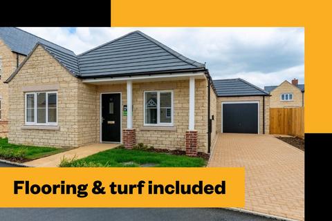 2 bedroom bungalow for sale, Plot 21, Kerria - Bungalow at Stable Gardens, Fritwell Ormond Manor Road,  Off Fewcott Road,,  Fritwell OX27 7QA