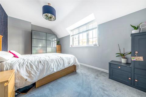 242 Shroffold Road, Bromley, BR1 5NL