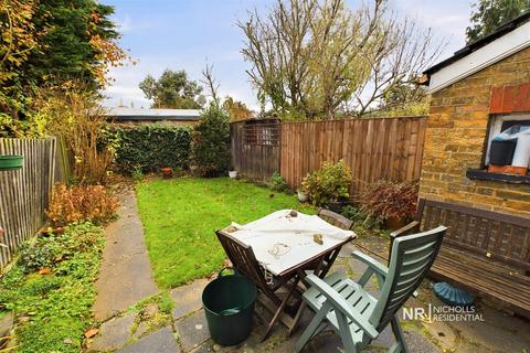11 Plough Road, Epsom, KT19 9RA
