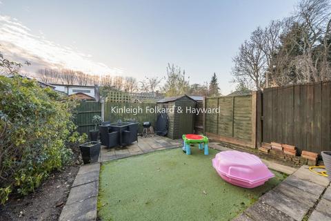 3 Ambleside, Bromley, BR1 4DN