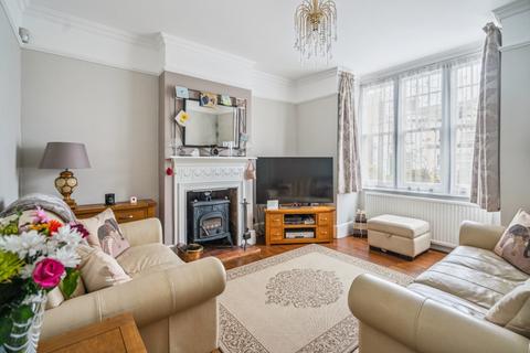 4 bedroom semi-detached house for sale, Chiltern View Road, Uxbridge, Greater London
