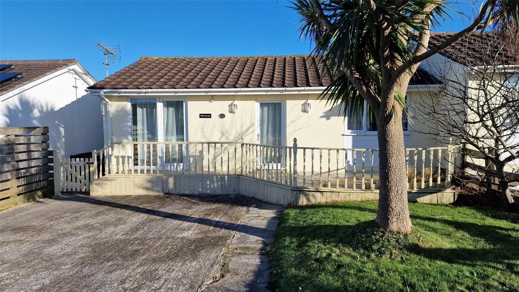St Merryn, Padstow 3 bed bungalow to rent £1,050 pcm (£242 pw)