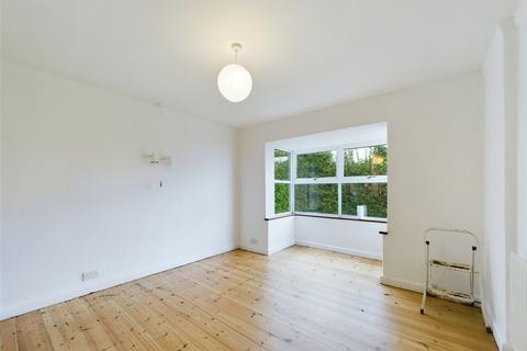 3 bedroom detached house to rent, New Road, Port Isaac, Cornwall