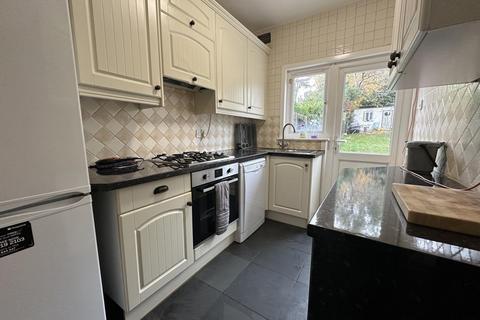 undefined, Ecclesbourne Gardens, Palmers Green, N13
