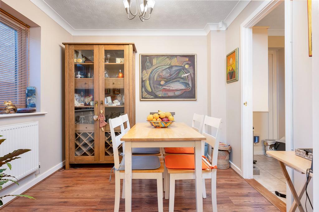 Derby Drive, Peterborough, PE1 4 bed detached house £375,000