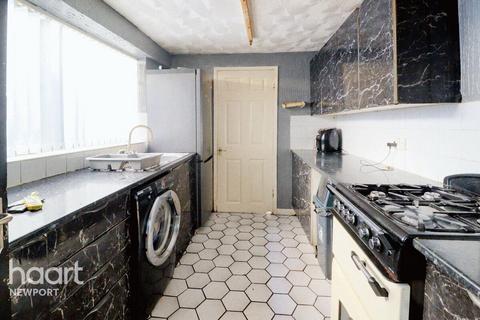 2 bedroom terraced house for sale, Pottery Road, Newport