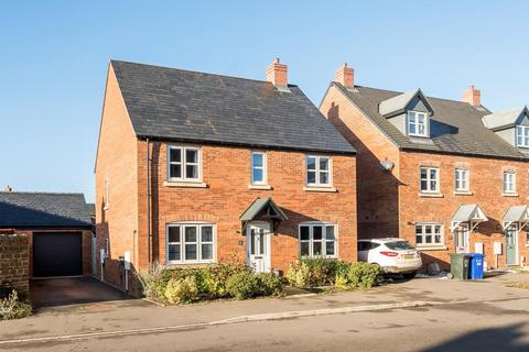 4 bedroom detached house for sale - Banbury,  Oxfordshire,  OX16