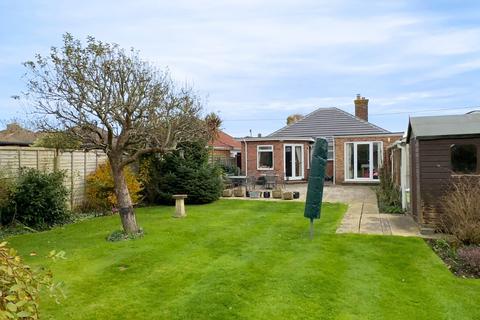 118 Barton Drive, Barton On Sea, New Milton, BH25 7JL