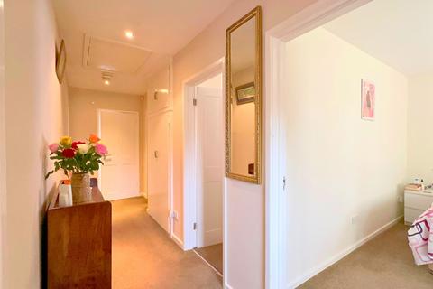 118 Barton Drive, Barton On Sea, New Milton, BH25 7JL