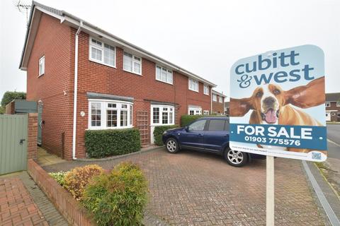 3 bedroom semi-detached house for sale - Fastnet Way, Beaumont Park, West Sussex
