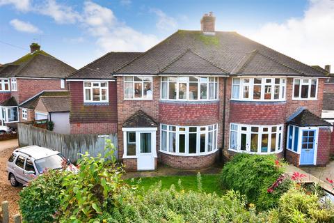 4 bedroom semi-detached house for sale - Willowbed Avenue, Chichester, West Sussex