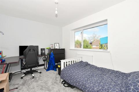 3 bedroom semi-detached house for sale, Oxford Road, Crawley, West Sussex