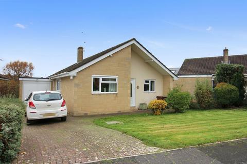 3 bedroom detached bungalow for sale, Mendip Drive, Frome