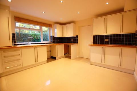 3 bedroom semi-detached house to rent - Shephall Lane, Stevenage