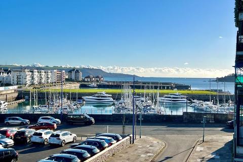 2 bedroom flat for sale - Brittany Street, Stonehouse, Plymouth. Great central spot, 2 double bed 2nd floor flat with lift and WATER VIEW!!