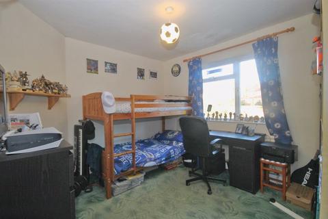 20 Ravenor Park Road, Greenford, UB6 9QX