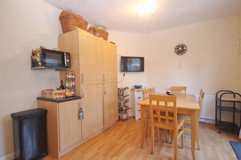 20 Ravenor Park Road, Greenford, UB6 9QX