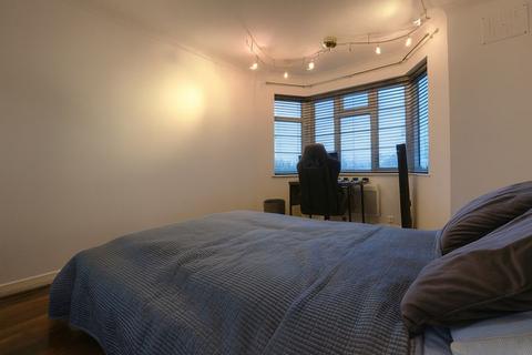 undefined, Fordwych court, Shoot Up Hill NW2