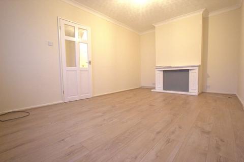 3 bedroom house to rent, Mottisfont Road SE2