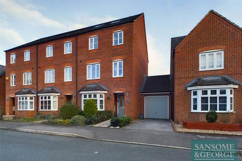 4 bedroom end of terrace house for sale, Kirby Drive, Bramley, Tadley, Hampshire, RG26