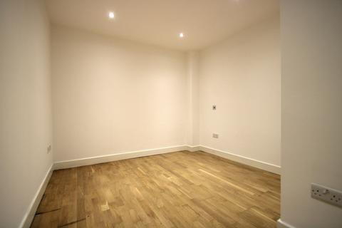 1 bedroom flat to rent - Fitzjohns Avenue, Hampstead, London, NW3