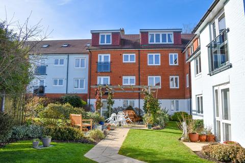 1 bedroom apartment for sale, North Close, Lymington, SO41