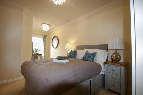 1 bedroom apartment for sale, North Close, Lymington, SO41