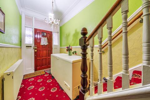 3 bedroom end of terrace house for sale - Stainton Road, London, SE6 1AD