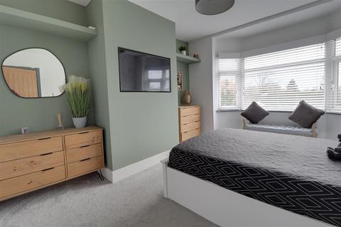 7 Brookfield Road, Hucclecote, Gloucester, GL3 3HA