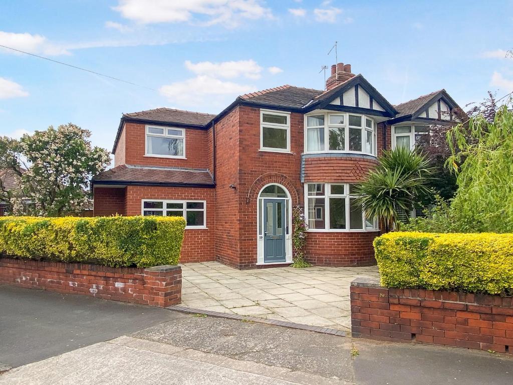 Craddock Road, Sale 4 bed semidetached house £1,900 pcm (£438 pw)