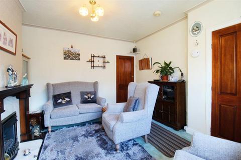 3 bedroom end of terrace house for sale - Hallas Grove, Dalton, Huddersfield, HD5 8ED