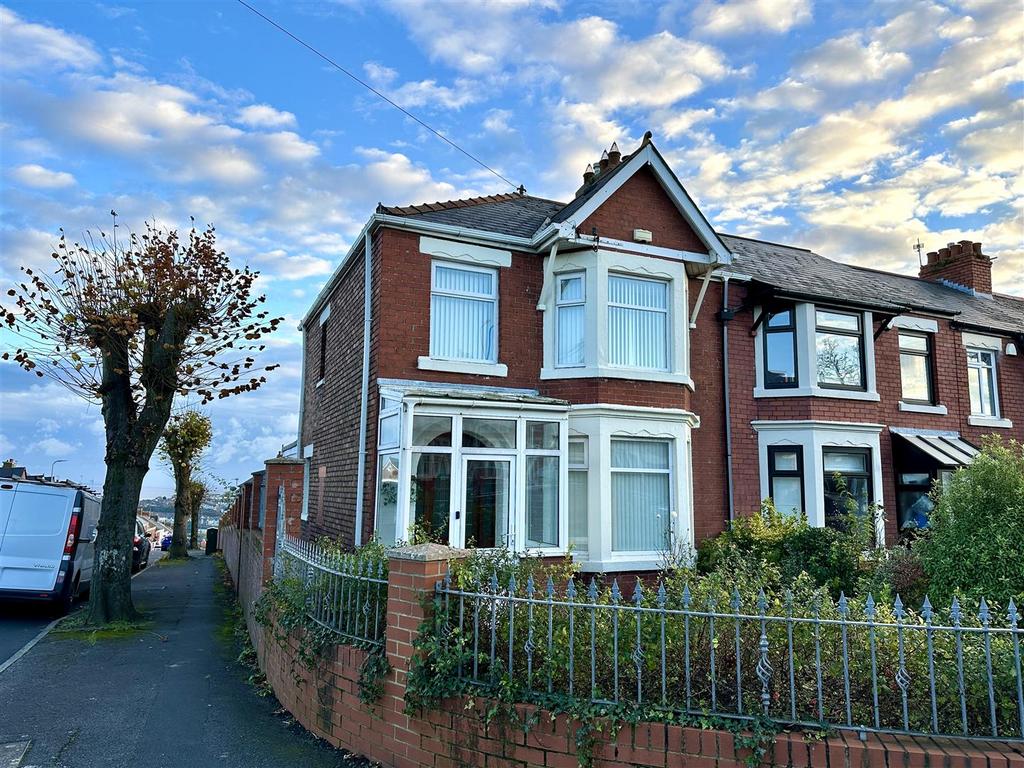 Jenner Road, Barry 3 bed end of terrace house for sale £289,500