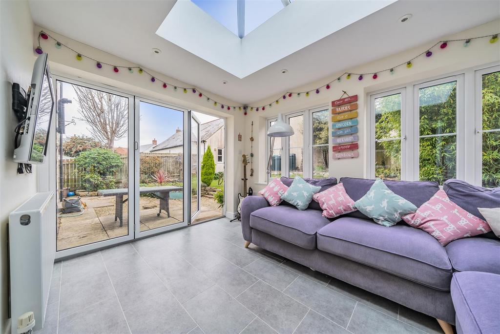 Malthouse Meadow, Portesham, Weymouth 4 bed detached house for sale £