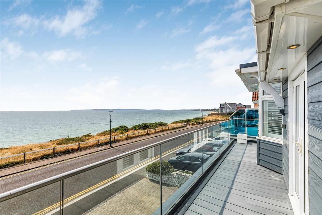 127 Southbourne Overcliff Drive-Small-Portico Marke