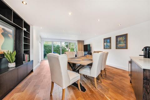 3 bedroom semi-detached house to rent, Blacknest Gate Road, Ascot