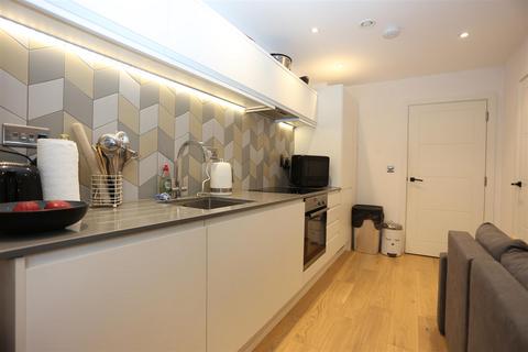 1 bedroom flat to rent - Russell Mews, Brighton