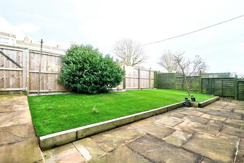 3 Dunvegan, Birtley, Chester Le Street, DH3 2JQ