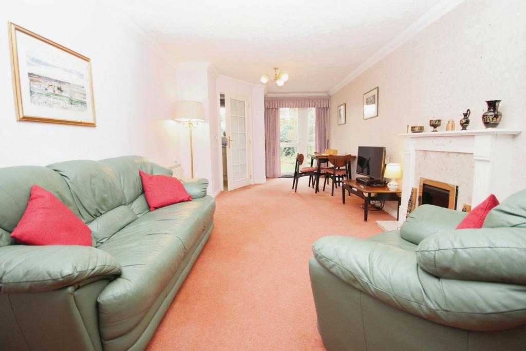 39 Poole Road, WESTBOURNE, BH4 1 bed retirement property for sale £