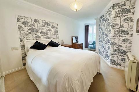 1 bedroom retirement property for sale, 39 Poole Road, WESTBOURNE, BH4